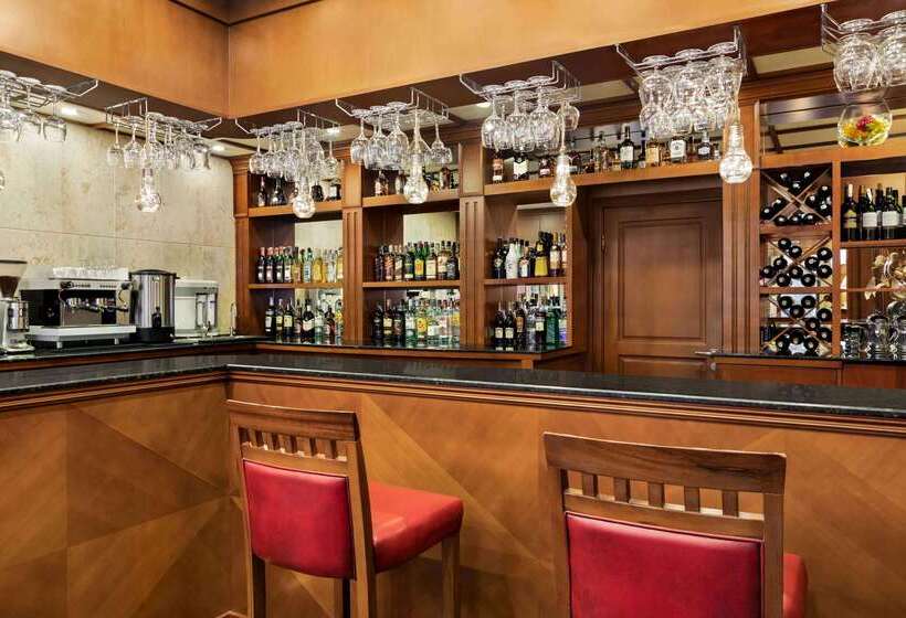 هتل Ramada By Wyndham Bishkek Centre