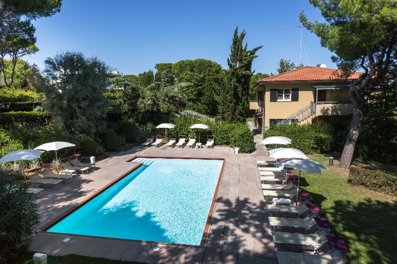 ホテル Residenze Al Colle Dei Pini