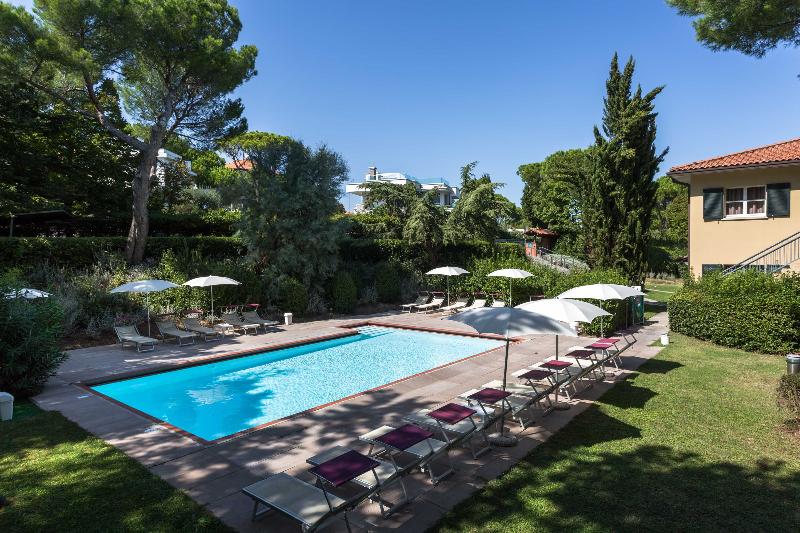 ホテル Residenze Al Colle Dei Pini