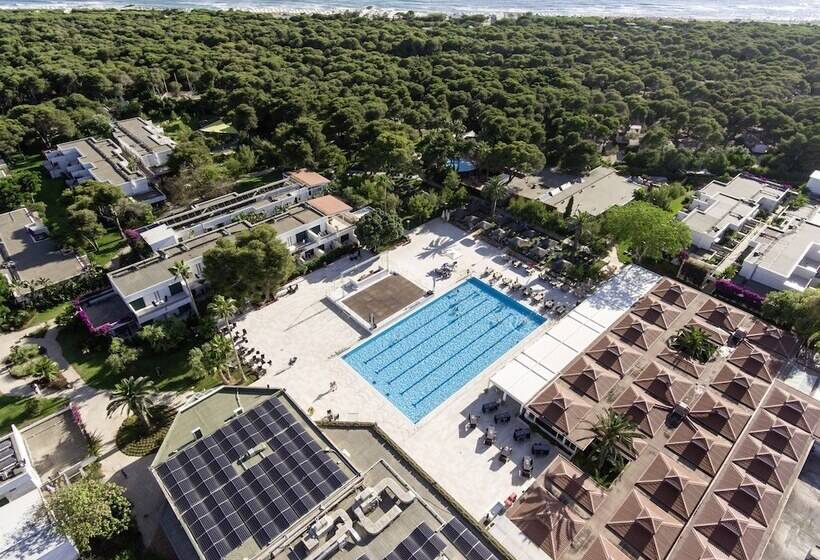 酒店 Robinson Apulia All Inclusive