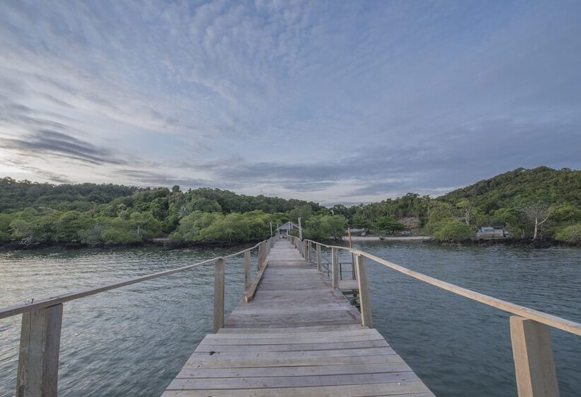 בית מלון כפרי Sari Pacifica Resort & Spa Sibu Island