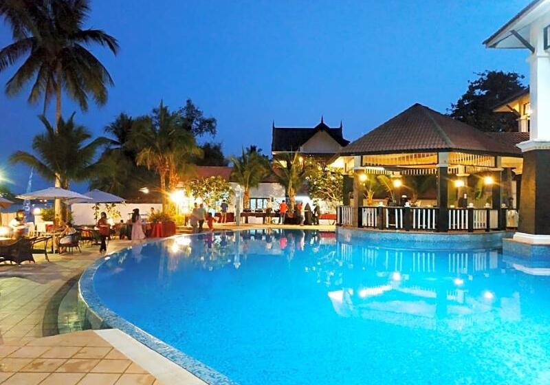 בית מלון כפרי Sari Pacifica Resort & Spa Redang Island