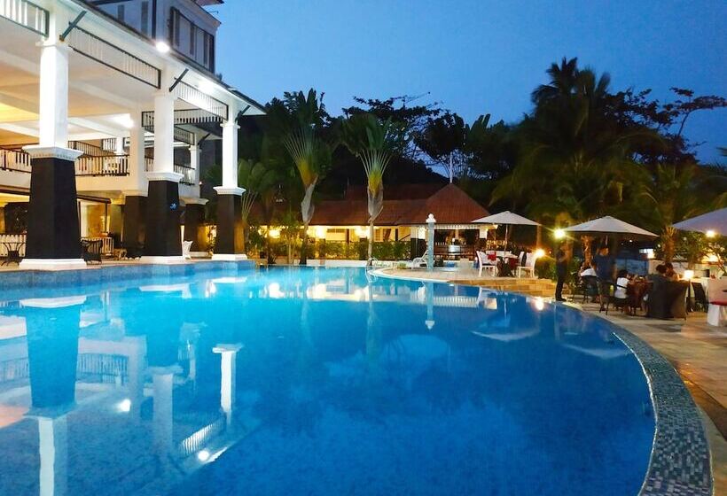 בית מלון כפרי Sari Pacifica Resort & Spa Redang Island