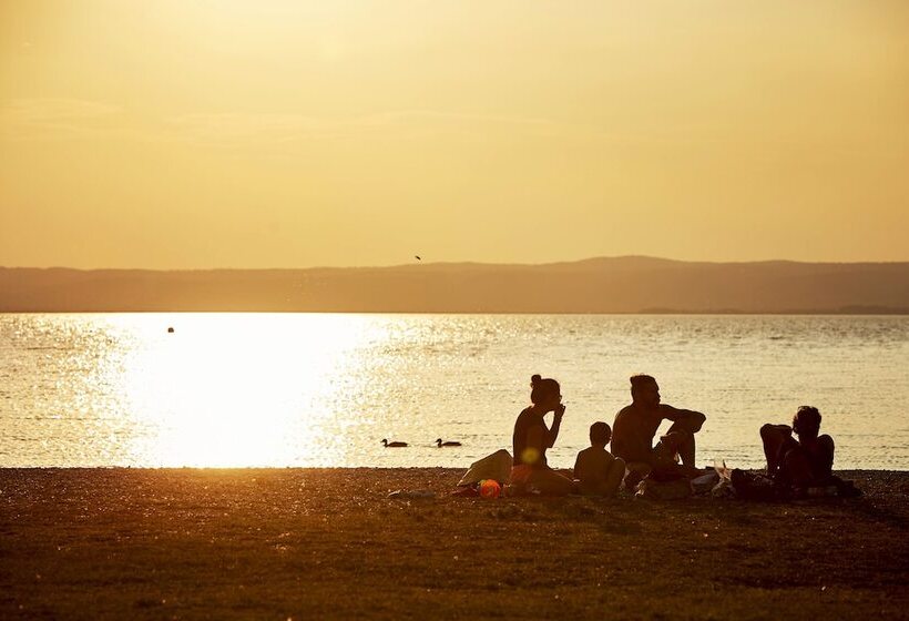 酒店 Seewirt & Haus Attila