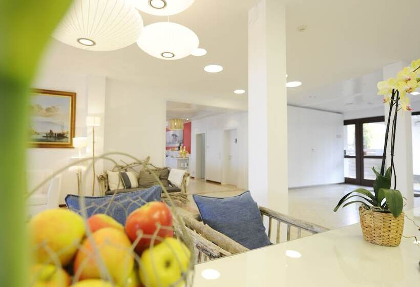 酒店 Seewirt & Haus Attila