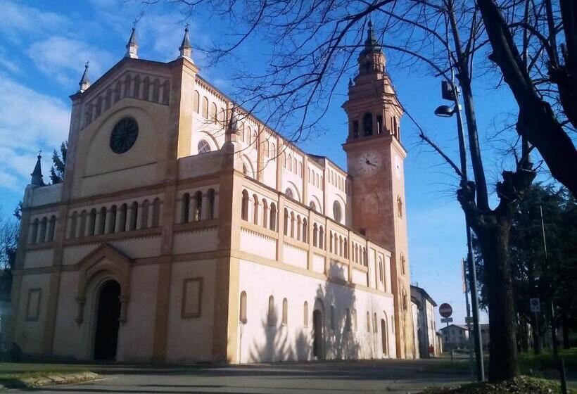 בית מלון כפרי Select