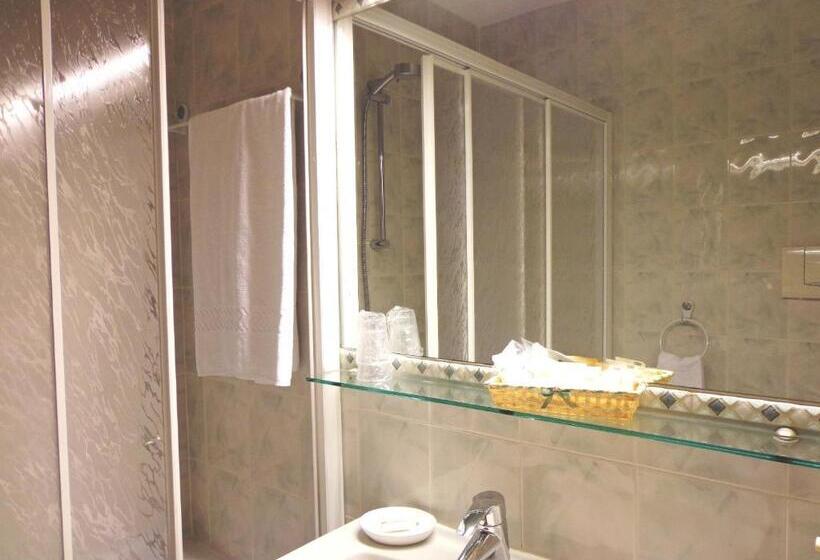 בית מלון כפרי Select