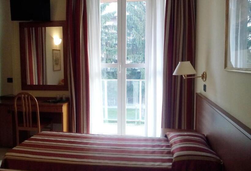 בית מלון כפרי Select