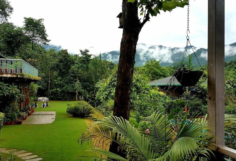 בית מלון כפרי Shaheen Bagh   A Luxury Resort & Spa