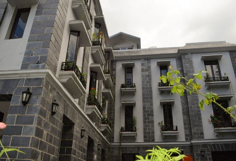 Sun N Snow Inn By Leisure Hotels