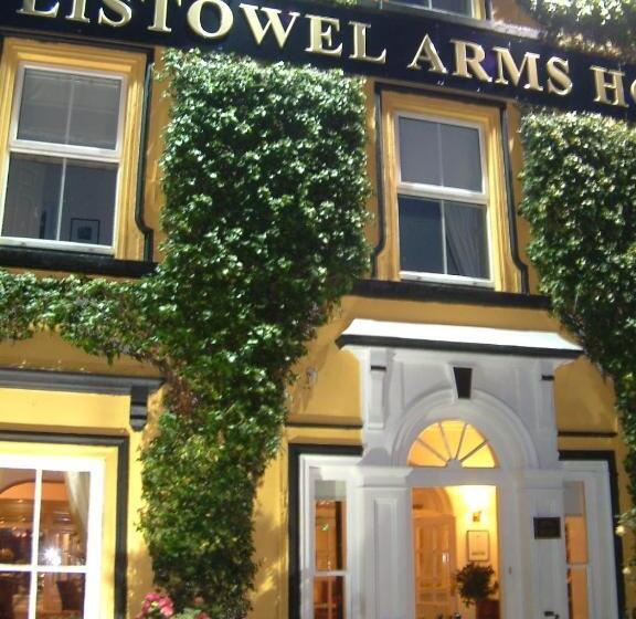호텔 The Listowel Arms