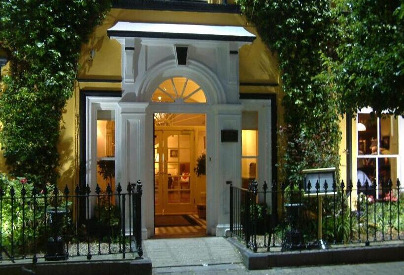 호텔 The Listowel Arms