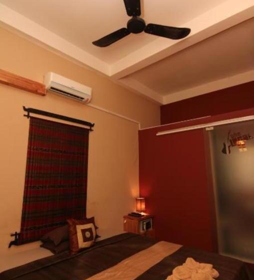 בית מלון כפרי The Local Riverside