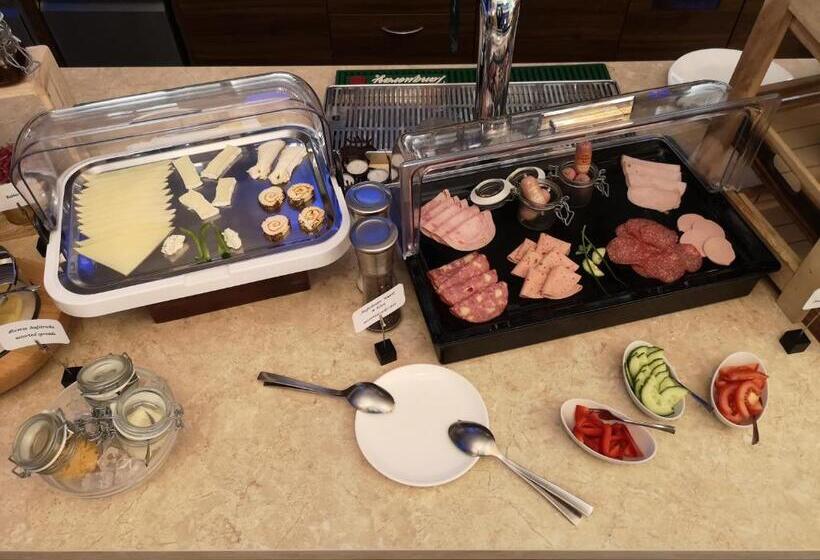 هتل Very Central, 5 Min To City Center, Self Check In