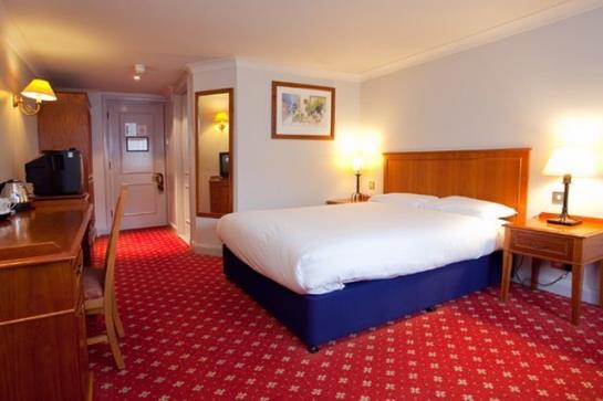 Отель Travelodge Langley