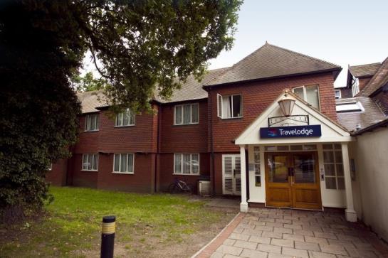 فندق Travelodge Walton on Thames