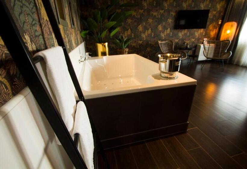 בית מלון כפרי Van Der Valk Drachten