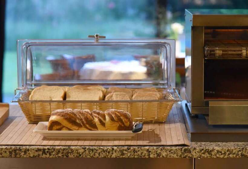 فندق Weisses Kreuz