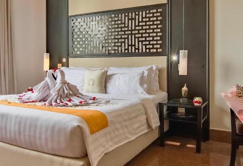 Hotel White Mansion 白色公馆