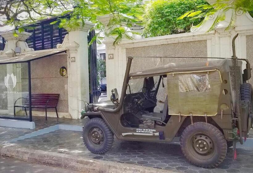 Hotel White Mansion 白色公馆