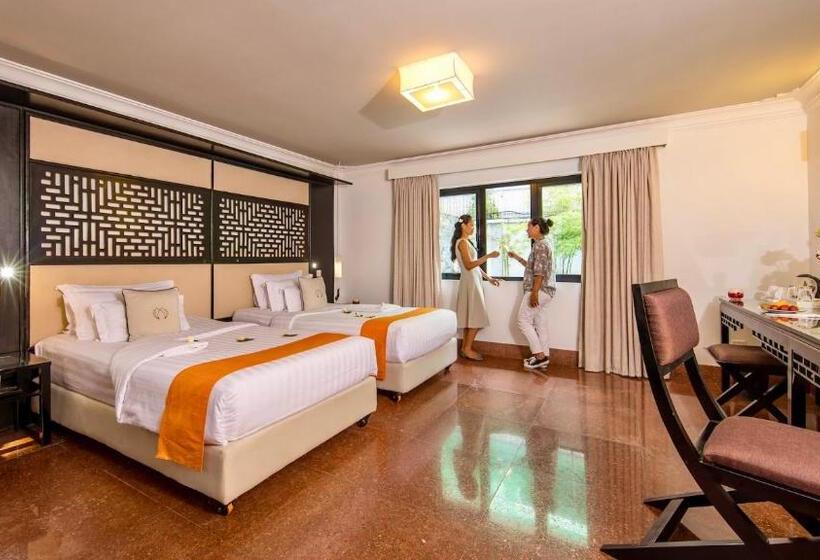 Hotel White Mansion 白色公馆