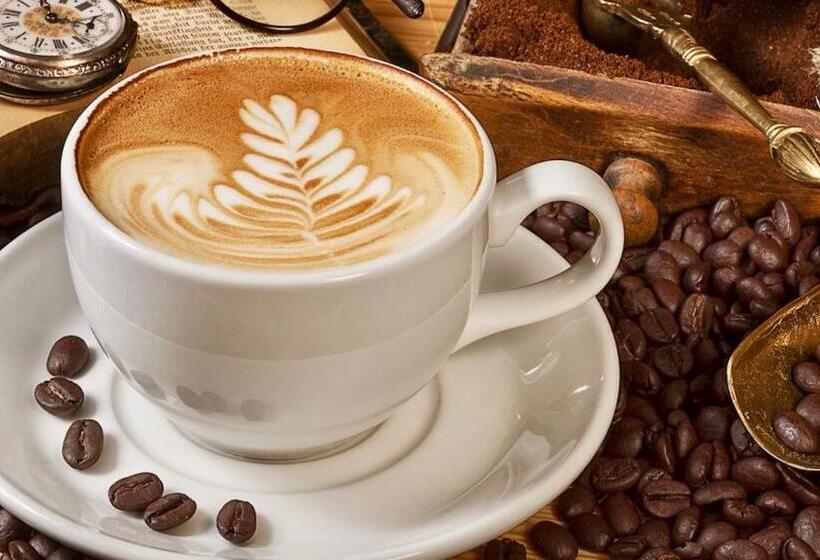 Hotel White Mansion 白色公馆