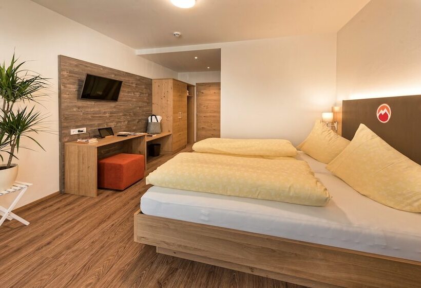 بنسيون Alpenfeuer Montafon