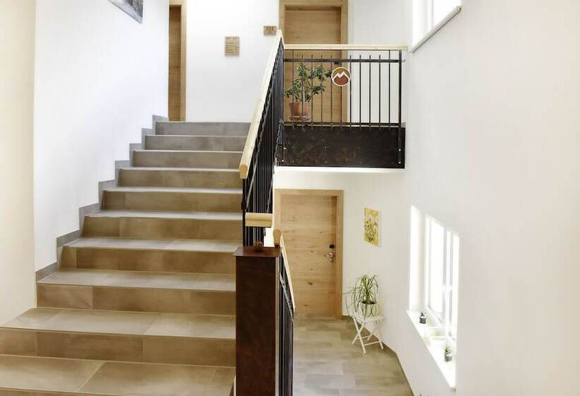 بنسيون Alpenfeuer Montafon