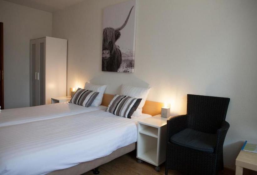 پانسیون Gasthof Euverem