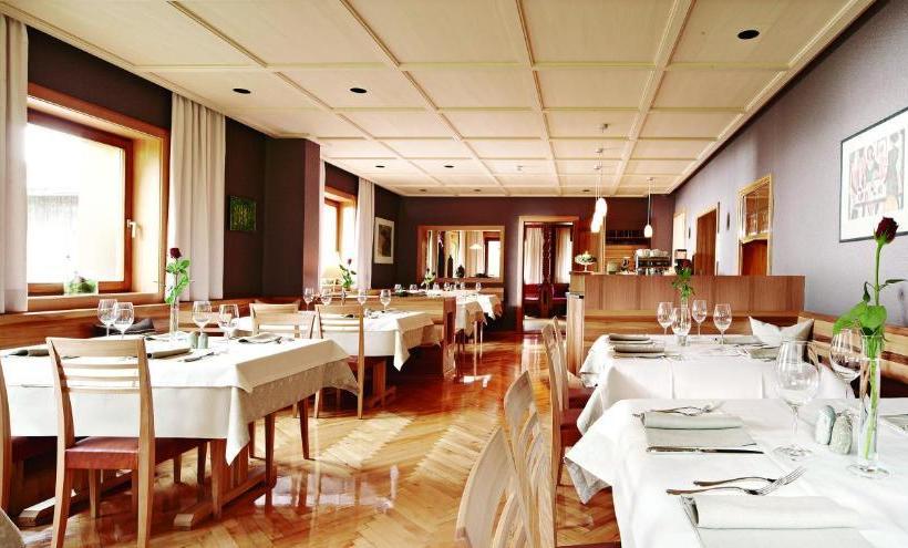 بنسيون Gasthof Taube