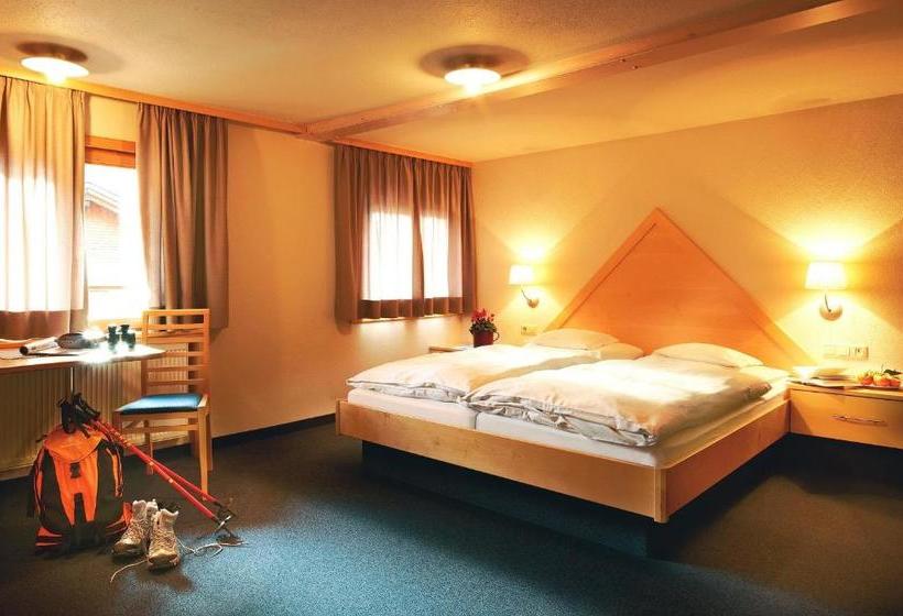 بنسيون Gasthof Taube