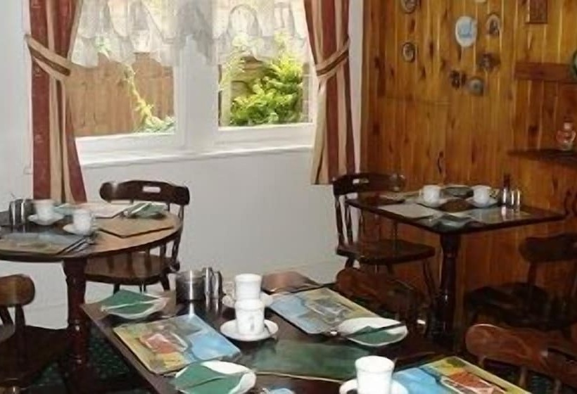 Пансион Masslink Guest House