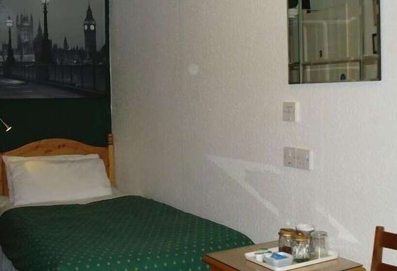 Пансион Masslink Guest House