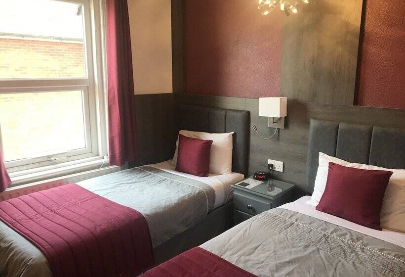 Пансион Masslink Guest House