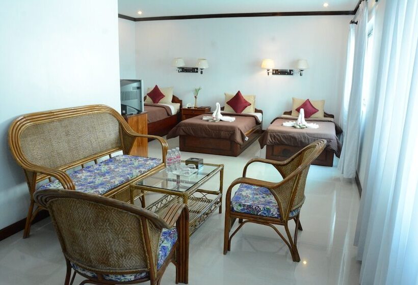 پانسیون Mom's Guesthouse