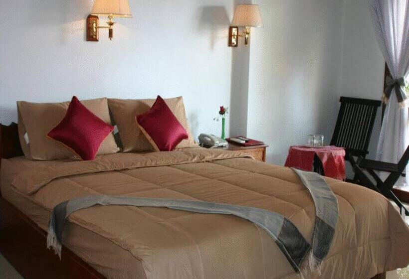 پانسیون Mom's Guesthouse