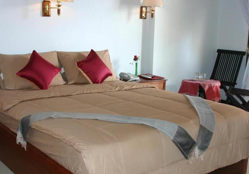 پانسیون Mom's Guesthouse