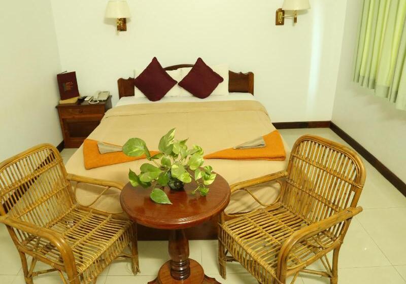 پانسیون Mom's Guesthouse