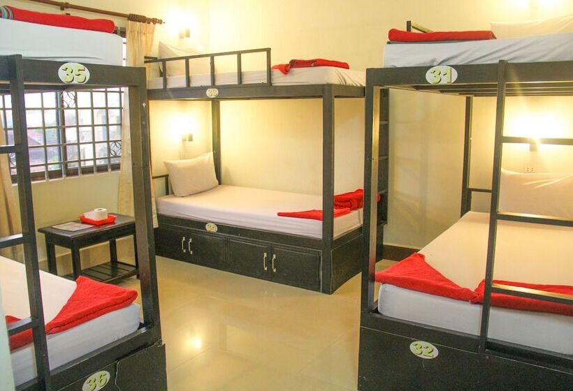 پانسیون Tropical Breeze