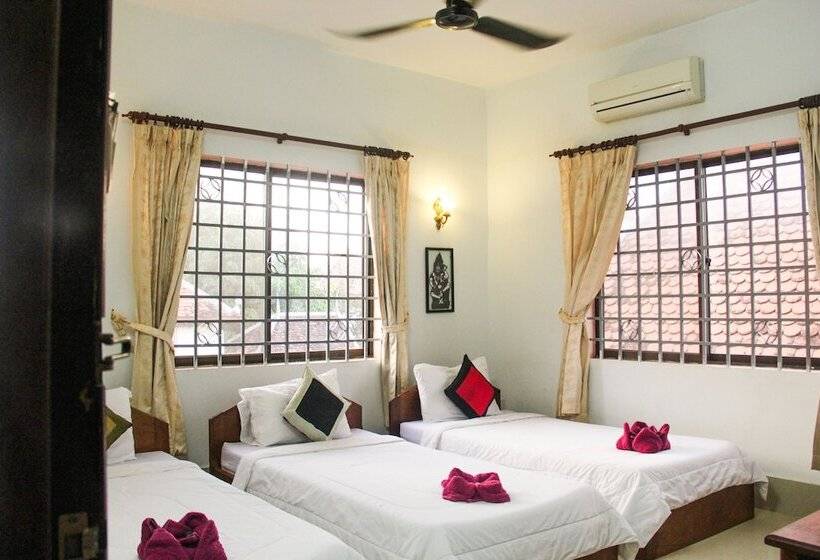 پانسیون Tropical Breeze