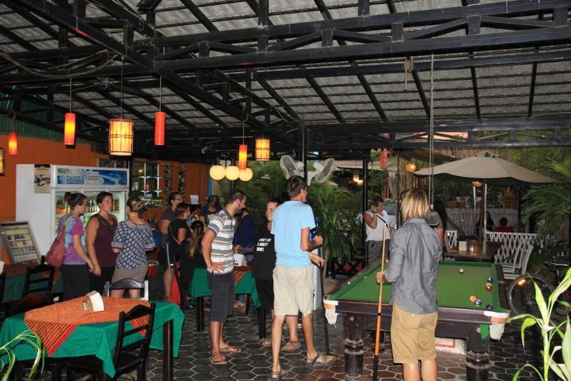 پانسیون Tropical Breeze