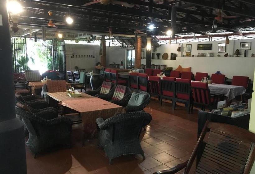 پانسیون Victory Guesthouse