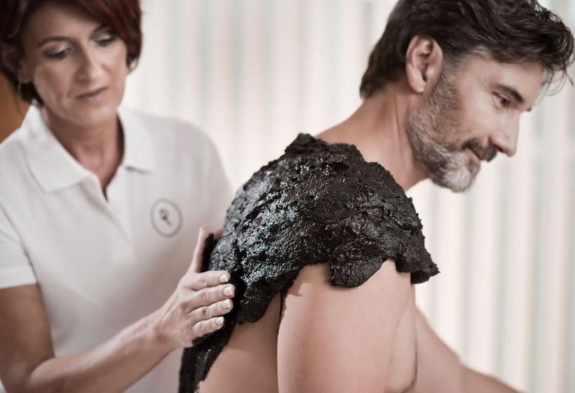 Reduce Hotel Thermal Adults Only