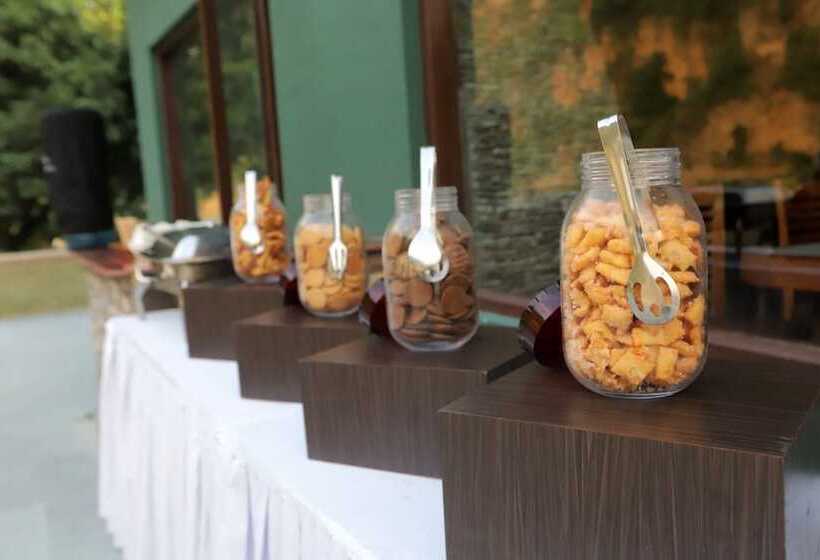 אתר נופש Riverside By Aahma