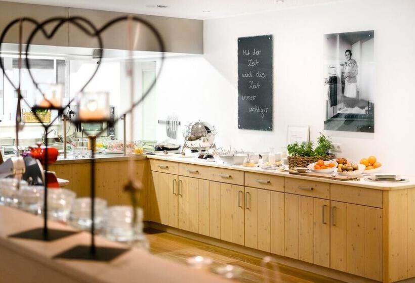 Kräuter & Spa Hotel Das Schäfer   Adults Only