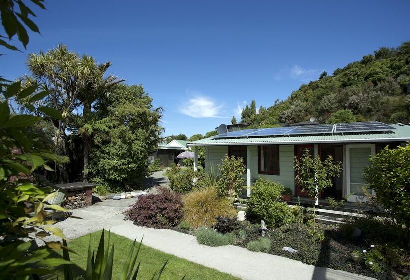 The Station House Motel