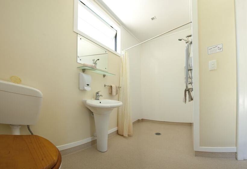 The Station House Motel