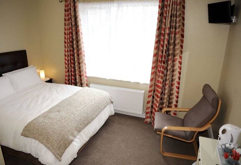 The Yellow House B&b