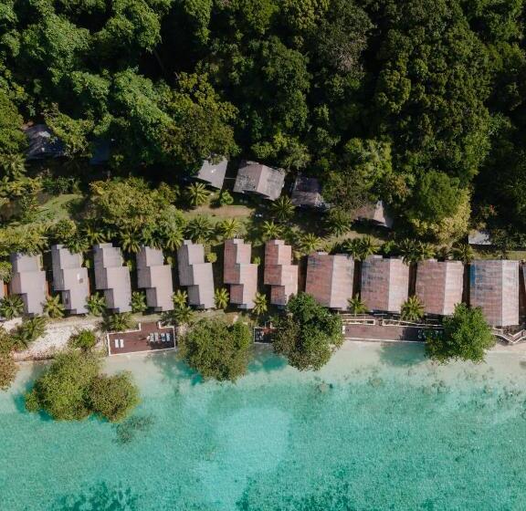 Tunamaya Beach & Spa Resort Tioman Island