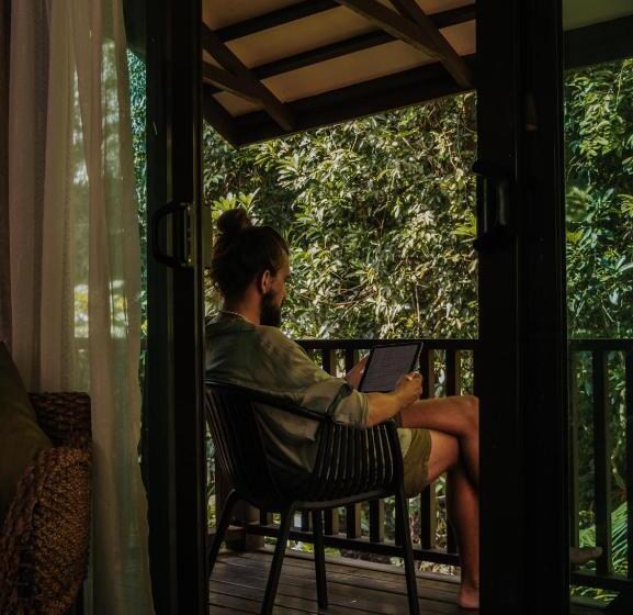 Tunamaya Beach & Spa Resort Tioman Island